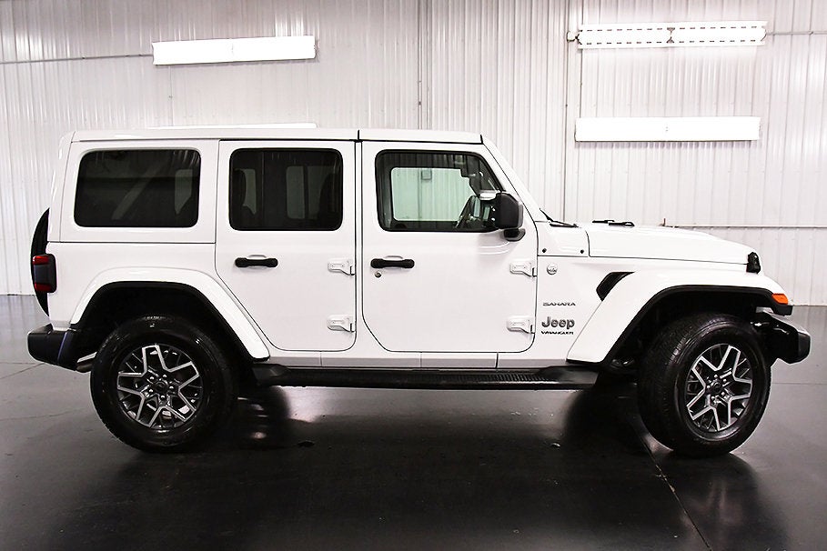2024 Jeep Wrangler Sahara