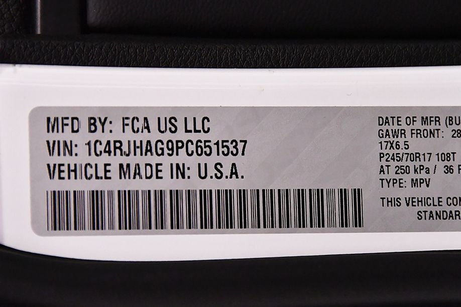 2023 Jeep Grand Cherokee Laredo
