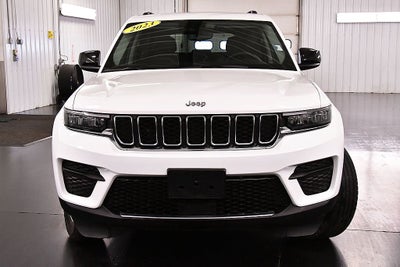 2023 Jeep Grand Cherokee Laredo