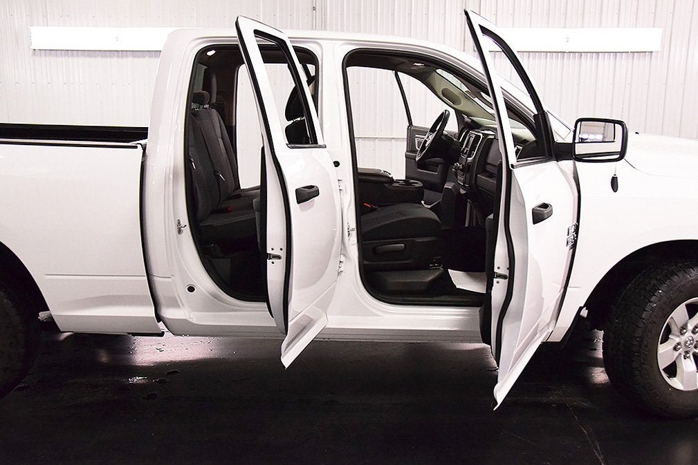 2024 RAM 1500 Classic SLT