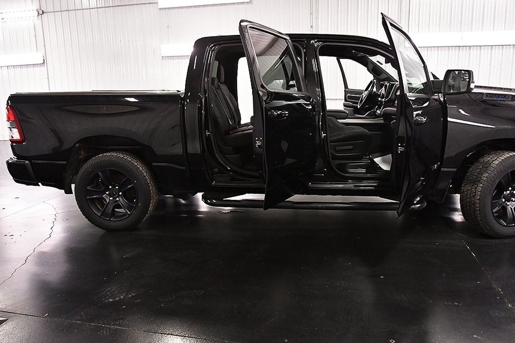 2022 RAM 1500 Big Horn/Lone Star Night Edition