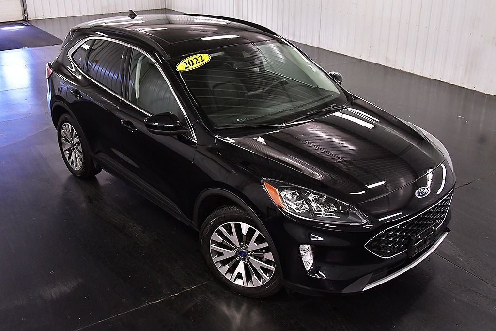2022 Ford Escape Titanium