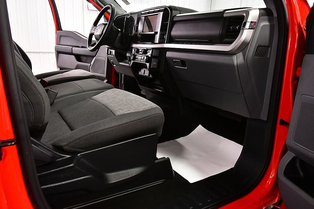 2024 Ford F-250SD XLT 8' Box