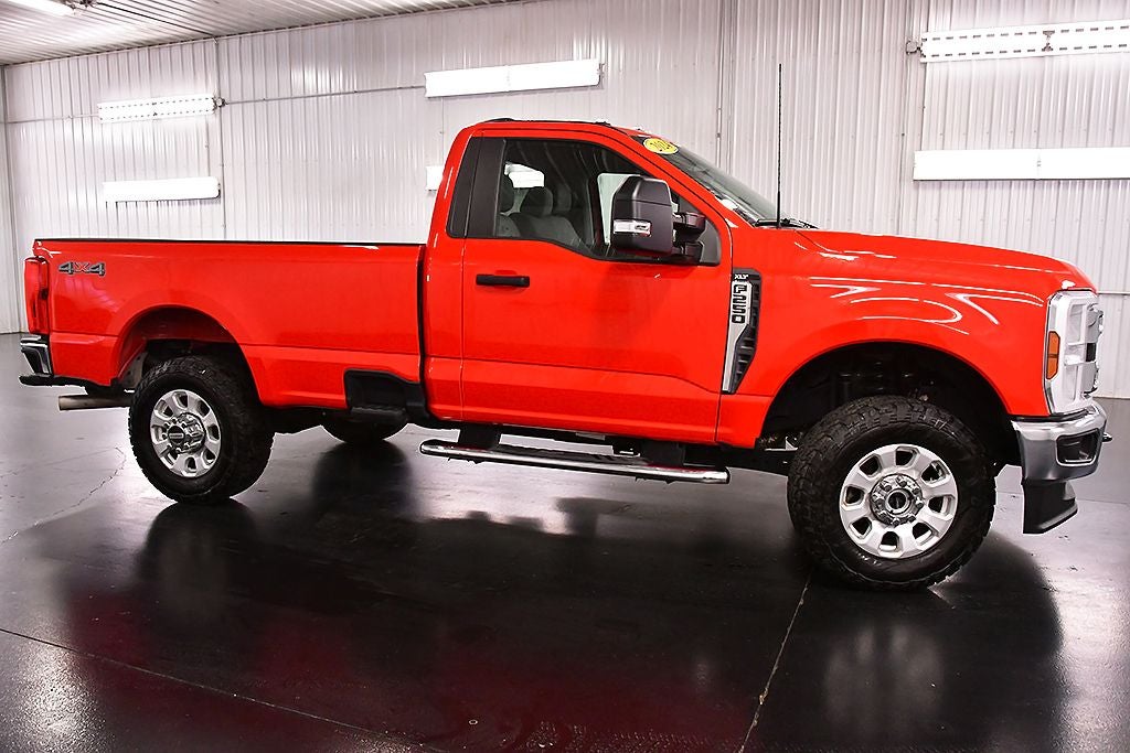 2024 Ford F-250SD XLT 8' Box
