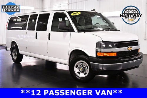 2025 Chevrolet Express 3500 LT Passenger