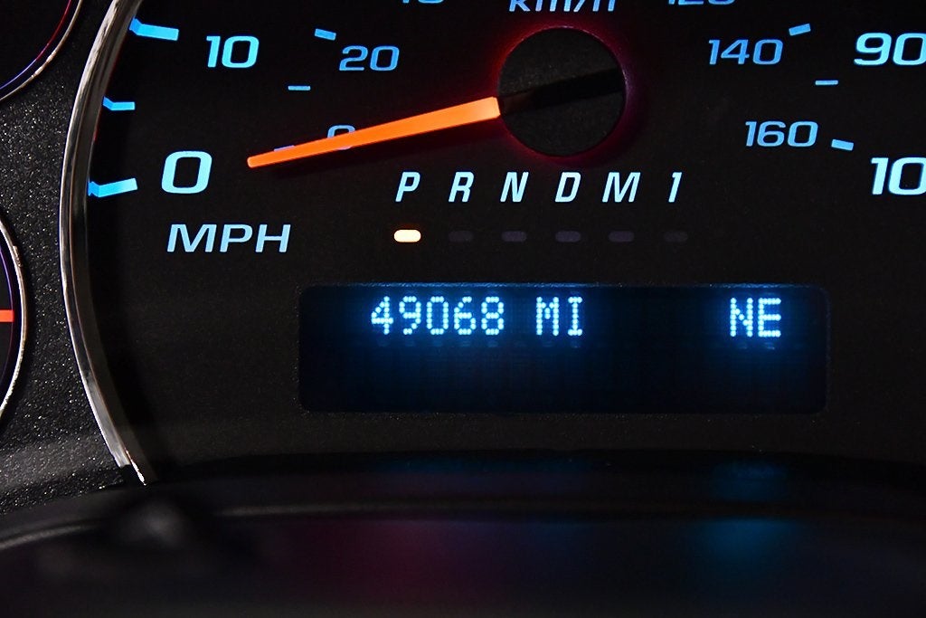 2025 Chevrolet Express 3500 LT Passenger