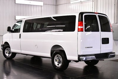 2025 Chevrolet Express 3500 LT Passenger