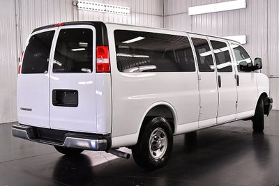 2025 Chevrolet Express 3500 LT Passenger