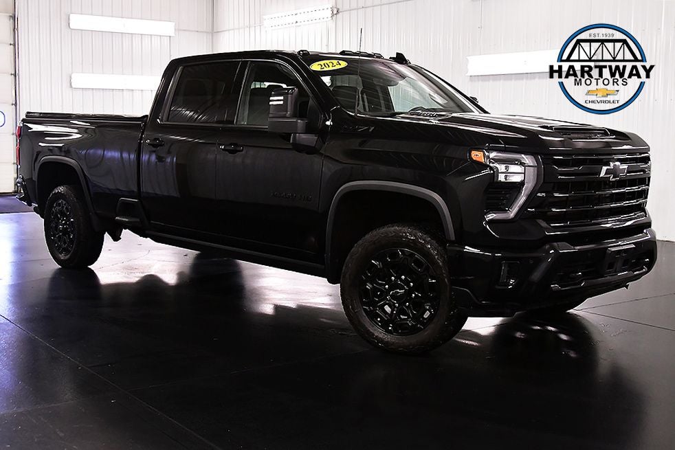 2024 Chevrolet Silverado 2500HD LTZ Midnight Edition