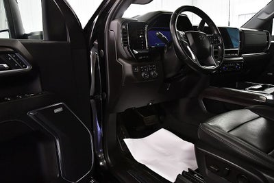 2024 Chevrolet Silverado 2500HD LTZ Midnight Edition