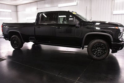 2024 Chevrolet Silverado 2500HD LTZ Midnight Edition