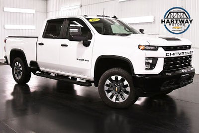 2021 Chevrolet Silverado 2500HD Custom Dark Essentials