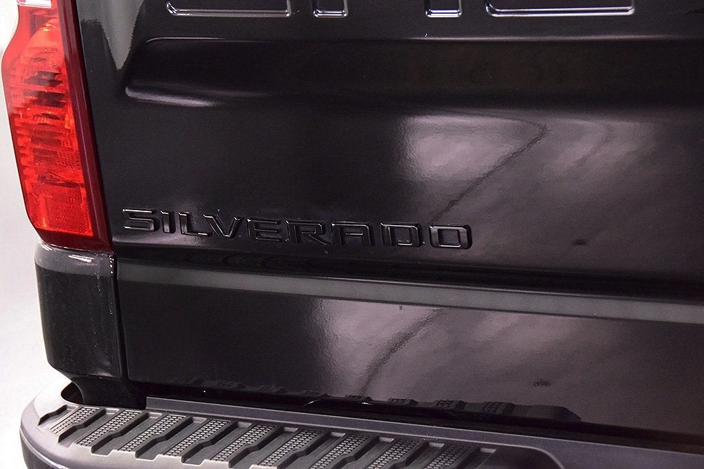 2023 Chevrolet Silverado 1500 Custom Dark Essentials