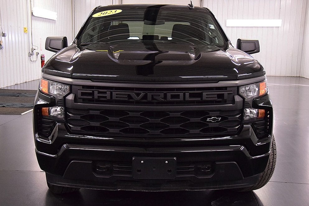 2023 Chevrolet Silverado 1500 Custom Dark Essentials