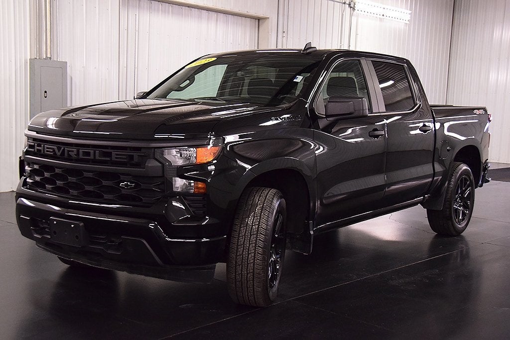 2023 Chevrolet Silverado 1500 Custom Dark Essentials