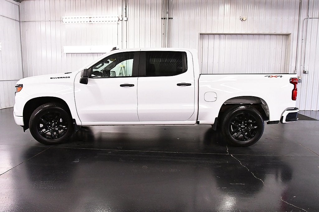 2023 Chevrolet Silverado 1500 Custom Dark Essentials