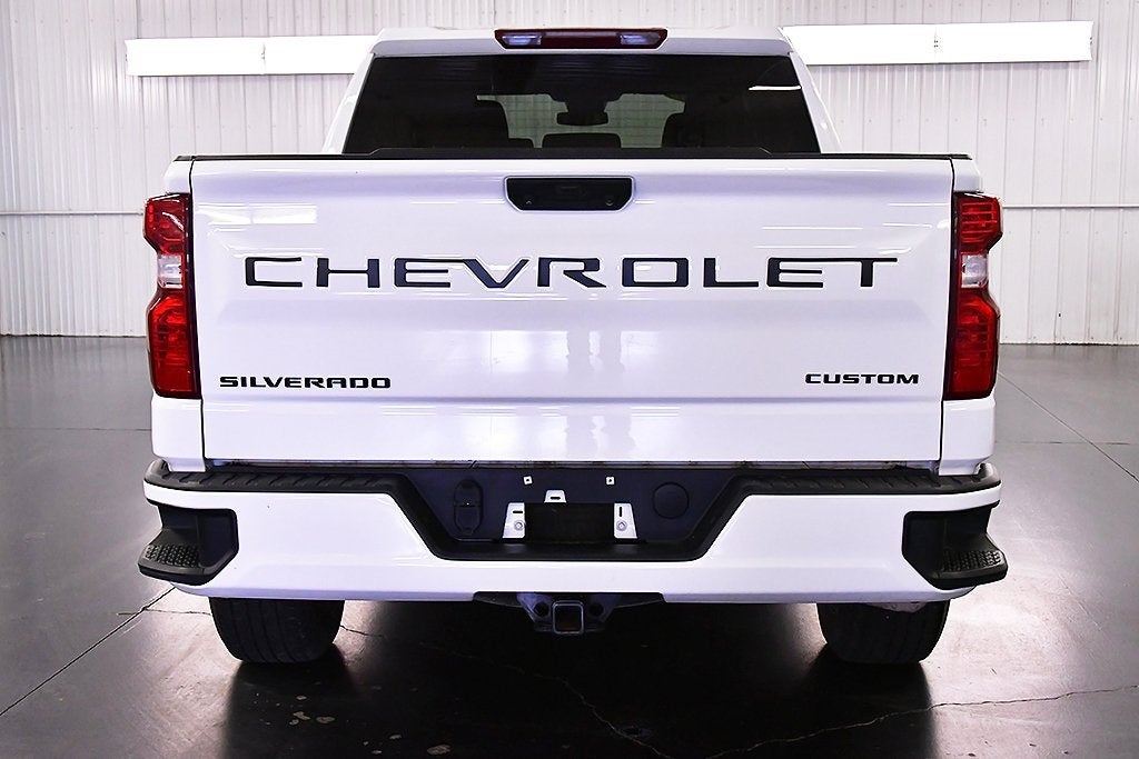 2023 Chevrolet Silverado 1500 Custom Dark Essentials