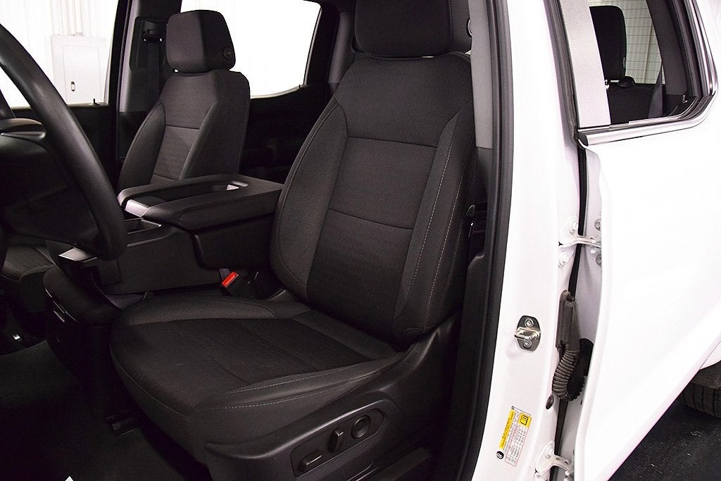 2023 Chevrolet Silverado 1500 Custom Dark Essentials