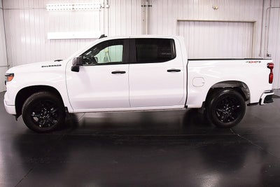 2023 Chevrolet Silverado 1500 Custom Dark Essentials