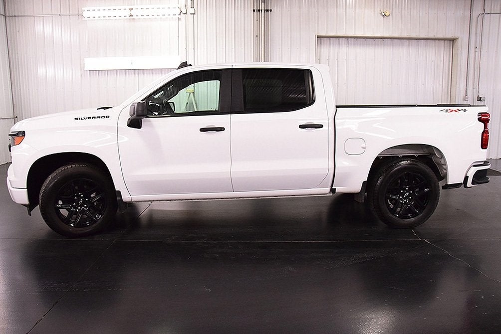 2023 Chevrolet Silverado 1500 Custom Dark Essentials