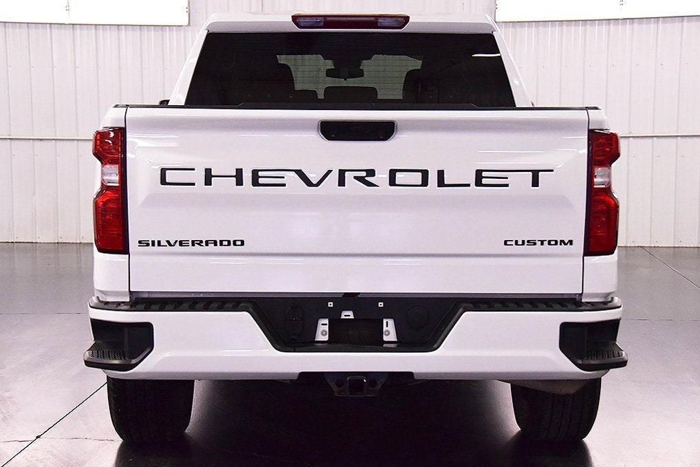 2023 Chevrolet Silverado 1500 Custom Dark Essentials