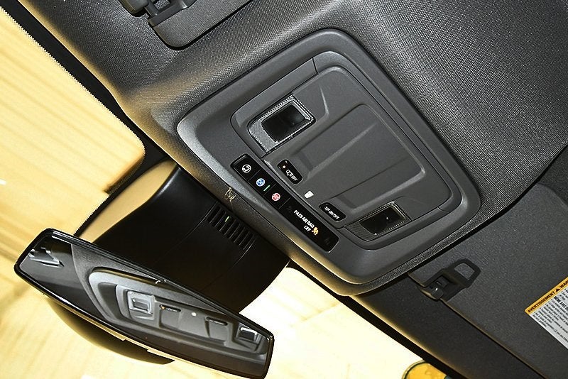 2023 Chevrolet Silverado 1500 Custom Dark Essentials