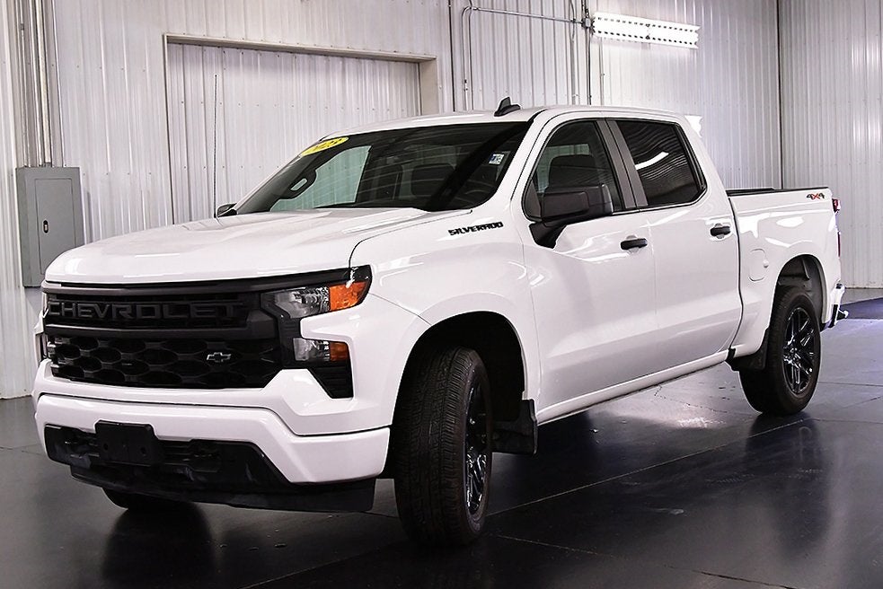 2023 Chevrolet Silverado 1500 Custom Dark Essentials
