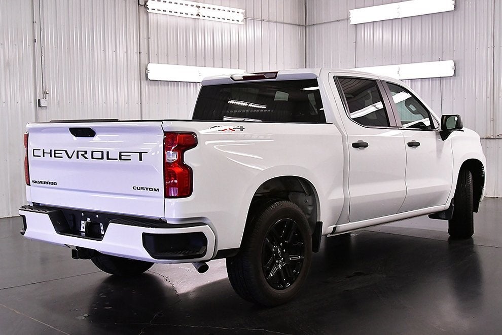 2023 Chevrolet Silverado 1500 Custom Dark Essentials