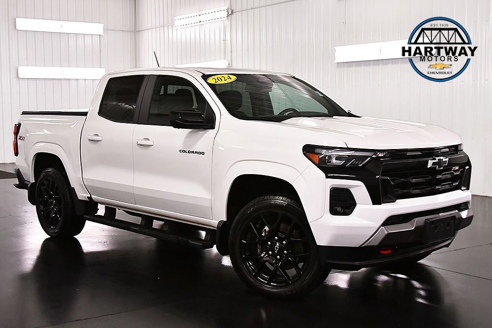 2024 Chevrolet Colorado Z71 Dark Essentials