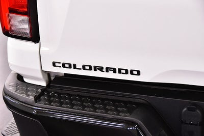 2024 Chevrolet Colorado Z71 Dark Essentials