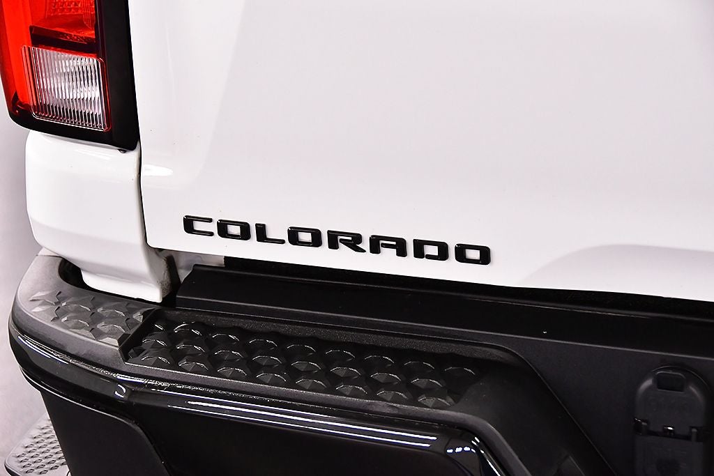 2024 Chevrolet Colorado Z71 Dark Essentials