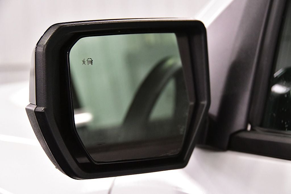 2024 Chevrolet Colorado Z71 Dark Essentials