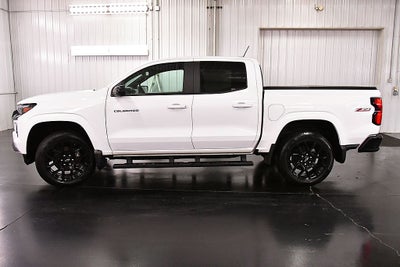 2024 Chevrolet Colorado Z71 Dark Essentials