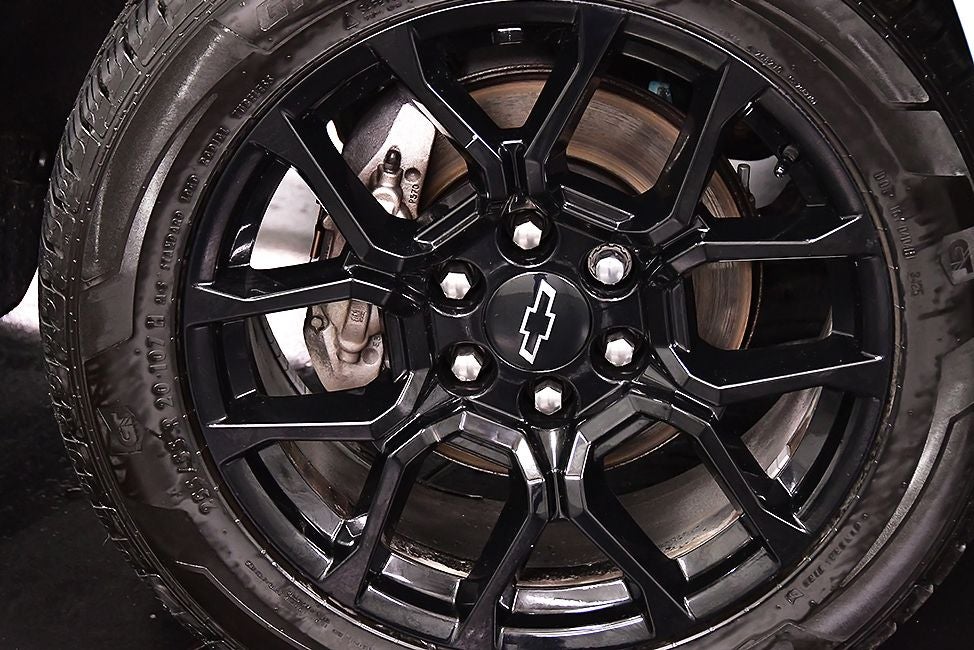 2024 Chevrolet Colorado Z71 Dark Essentials