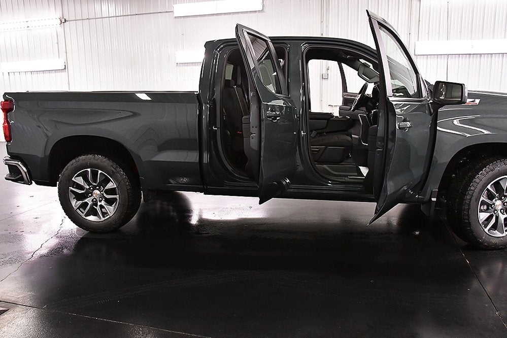 2026 Chevrolet Silverado 1500 LT LT1