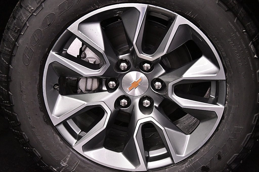 2026 Chevrolet Silverado 1500 LT LT1