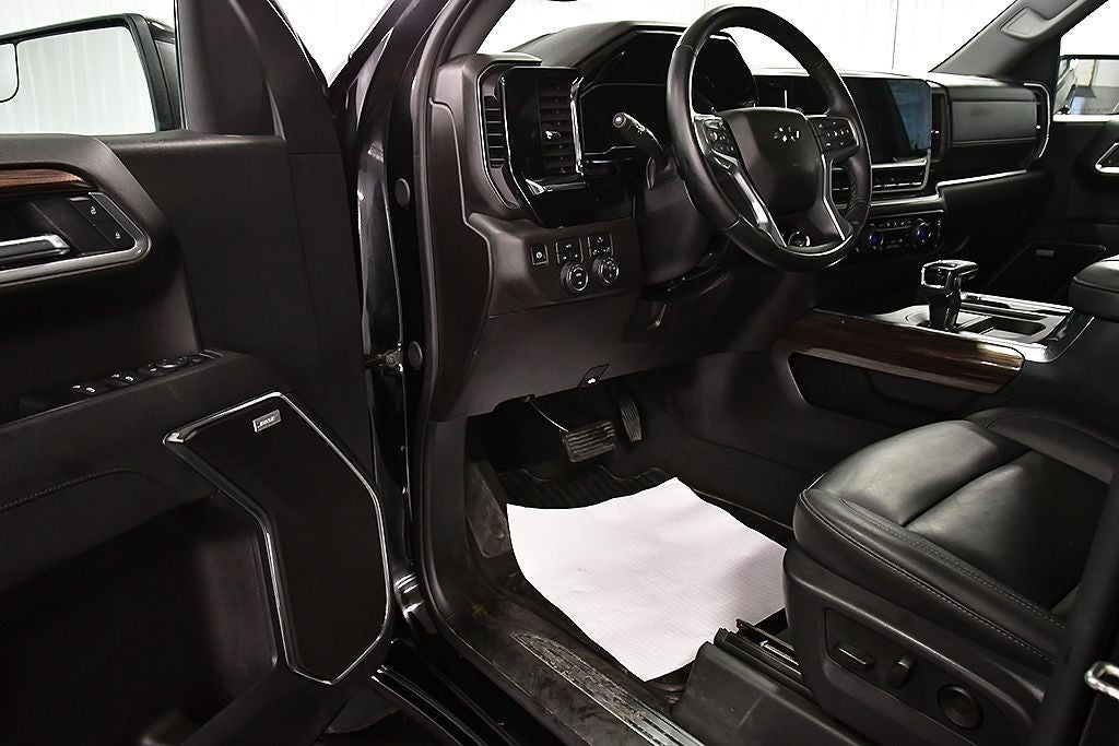 2025 Chevrolet Silverado 1500 RST True North Edition