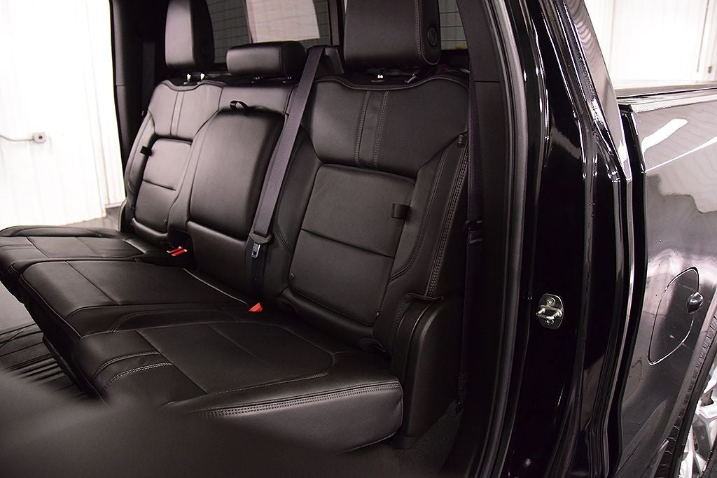 2020 Chevrolet Silverado 1500 High Country Dark Essentials