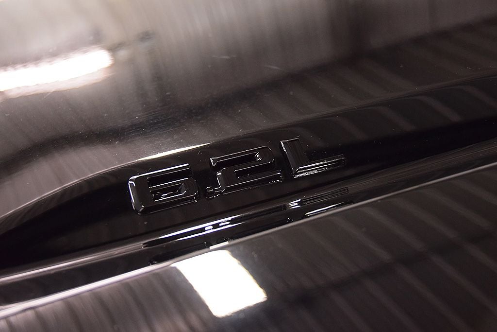 2020 Chevrolet Silverado 1500 High Country Dark Essentials