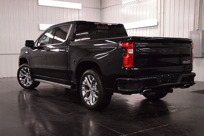 2020 Chevrolet Silverado 1500 High Country Dark Essentials