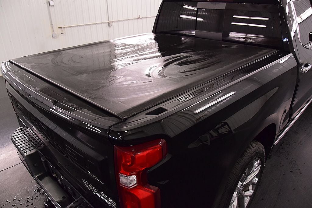 2020 Chevrolet Silverado 1500 High Country Dark Essentials
