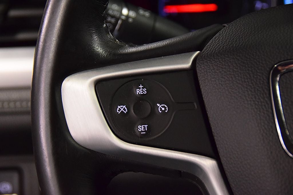 2017 GMC Acadia SLE-2