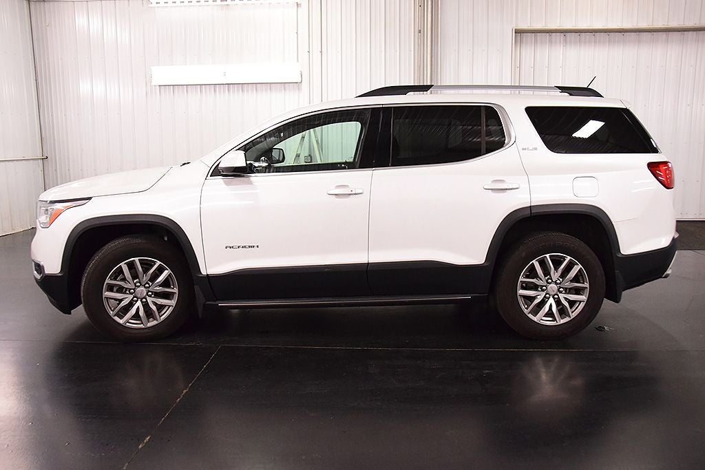 2017 GMC Acadia SLE-2