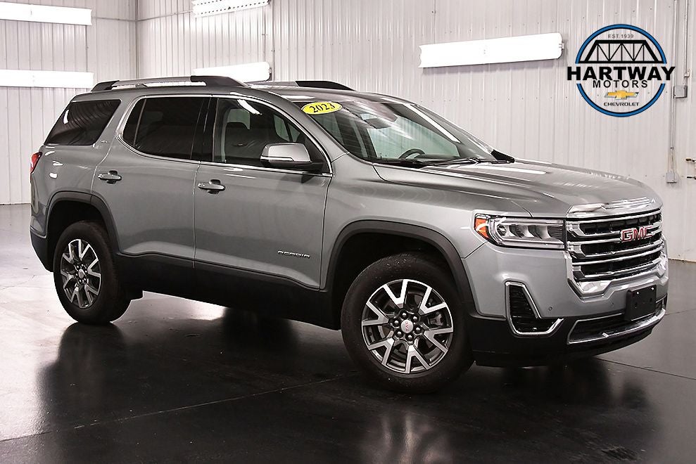 2023 GMC Acadia SLE
