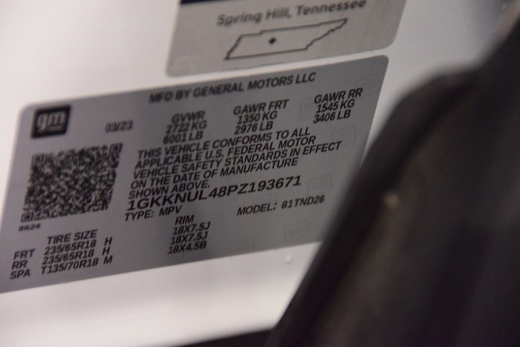 2023 GMC Acadia SLT