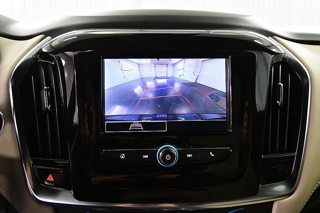 2023 Chevrolet Traverse LS Midnight/Sport Edition