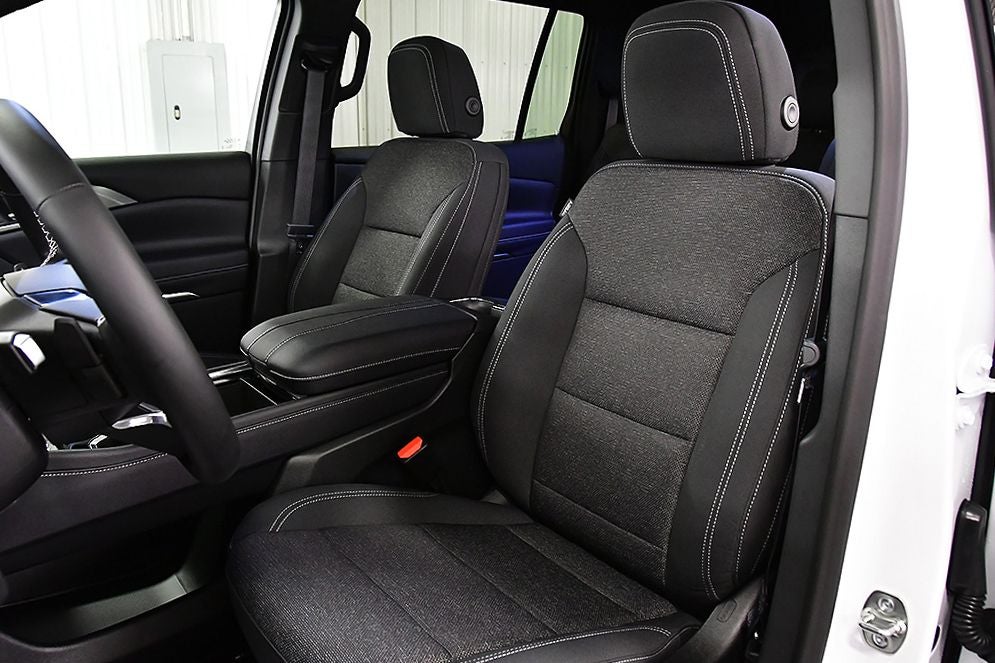 2026 Chevrolet Traverse LT 2LT