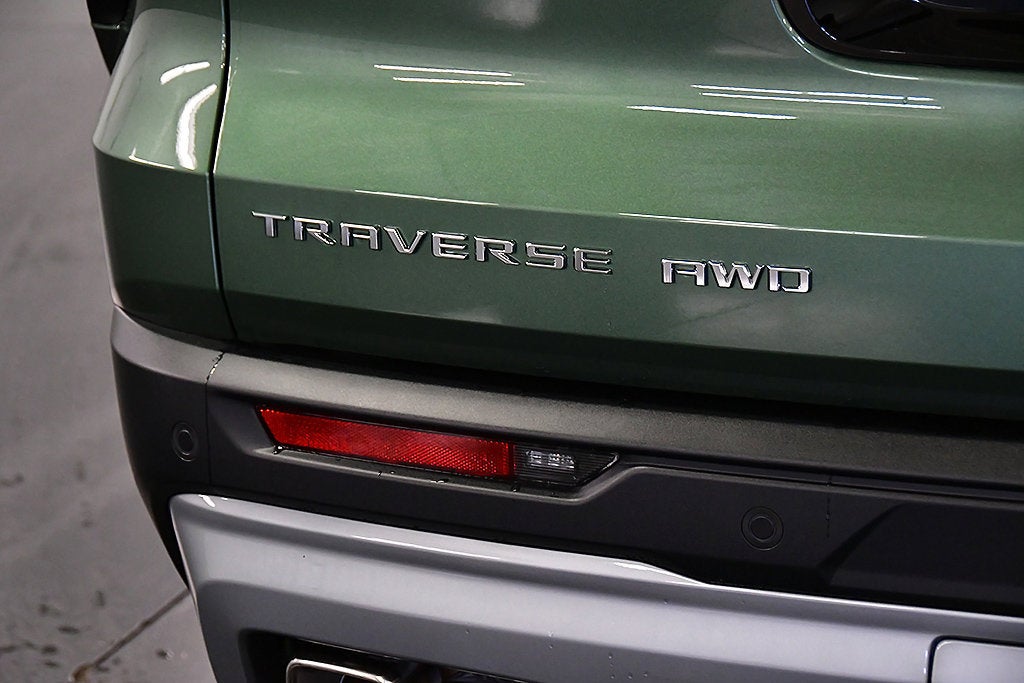 2027 Chevrolet Traverse LT 2LT