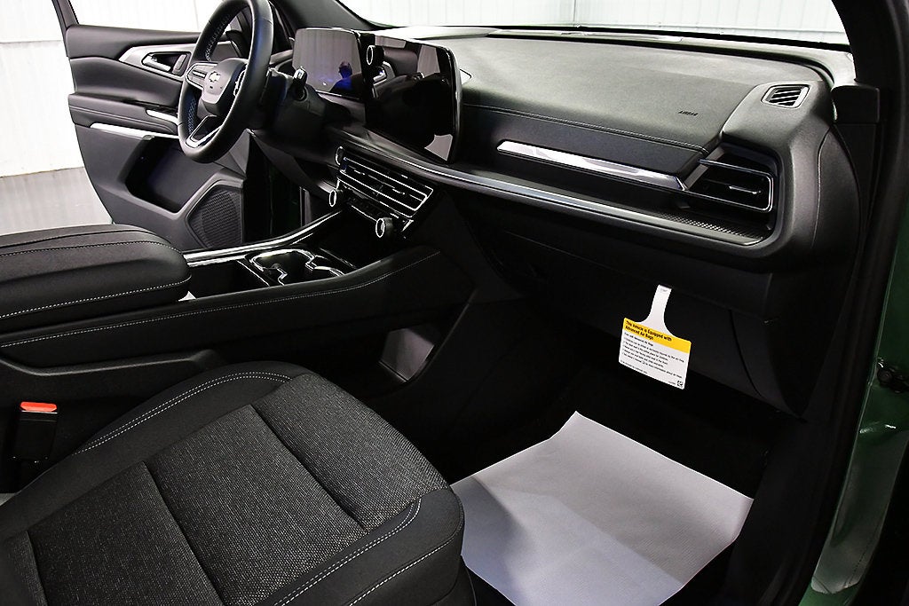 2027 Chevrolet Traverse LT 2LT