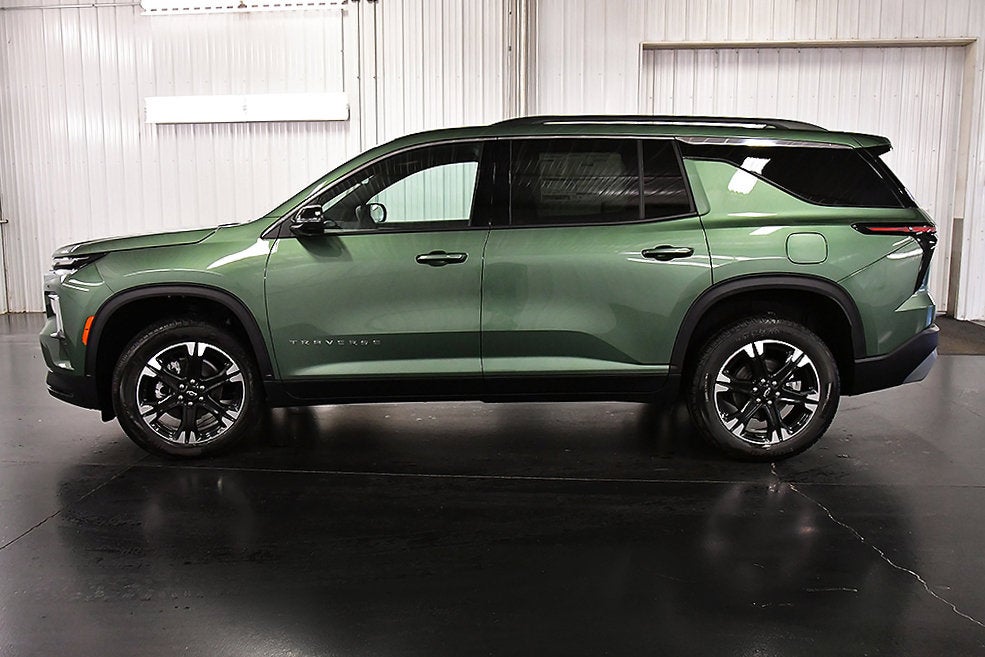 2027 Chevrolet Traverse LT 2LT